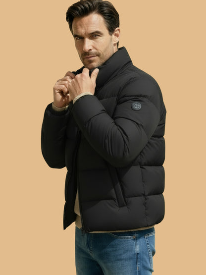 Korte Pufferjas met modern en warm Design