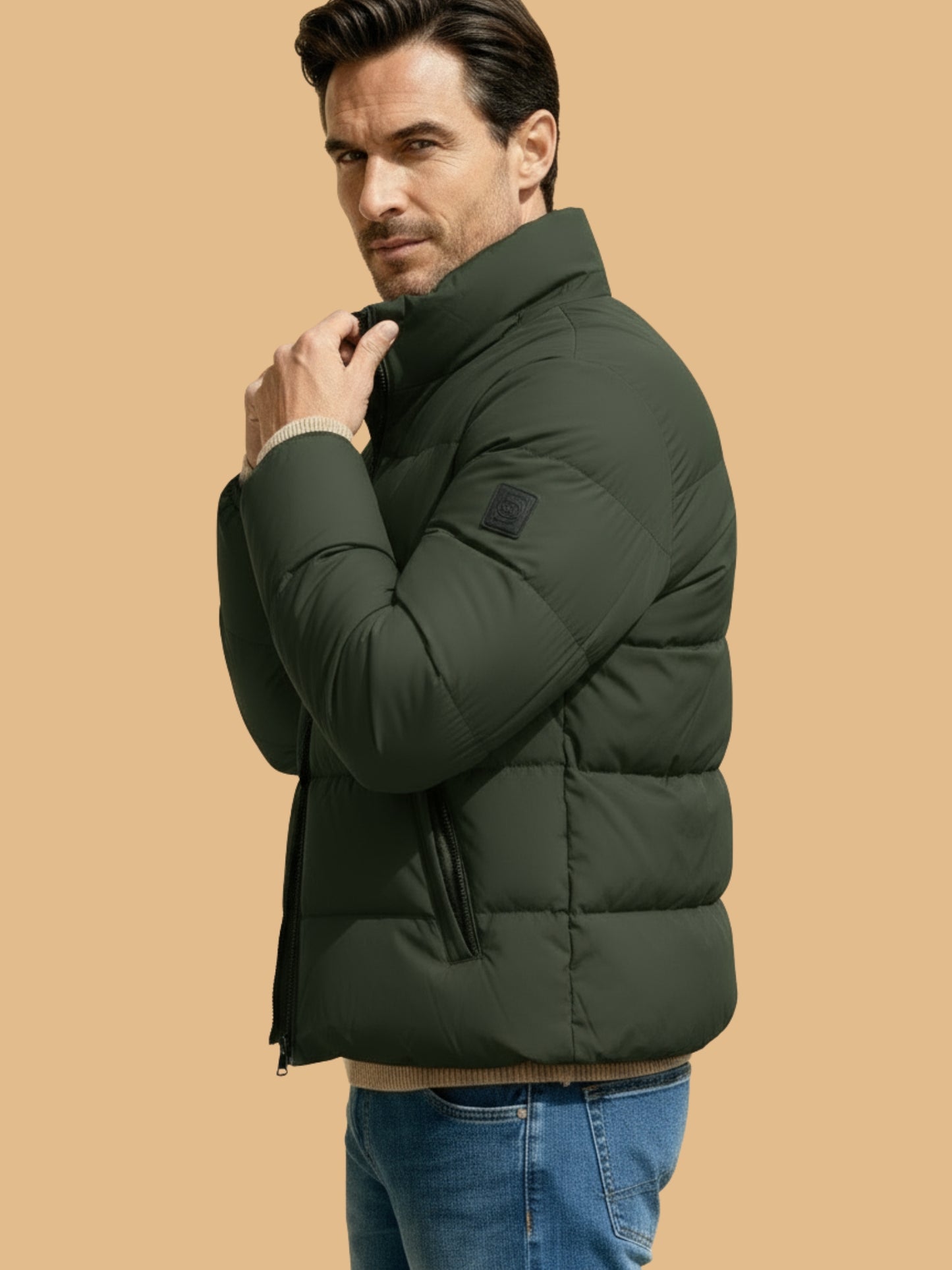 Korte Pufferjas met modern en warm Design